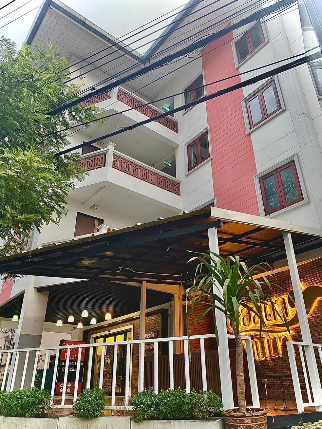 Chorlada Lanna Hotel Чиангмай Экстерьер фото