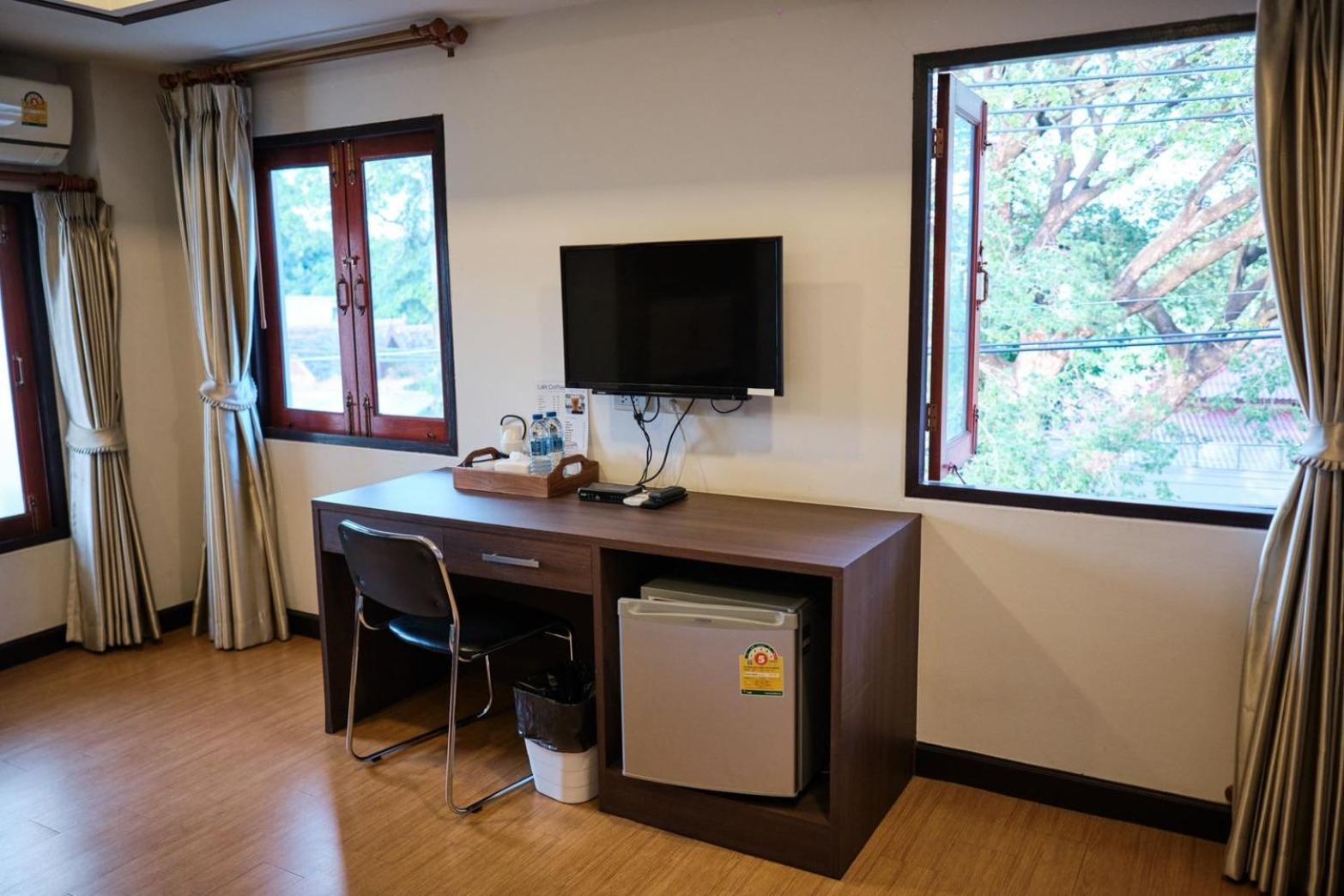 Chorlada Lanna Hotel Чиангмай Экстерьер фото