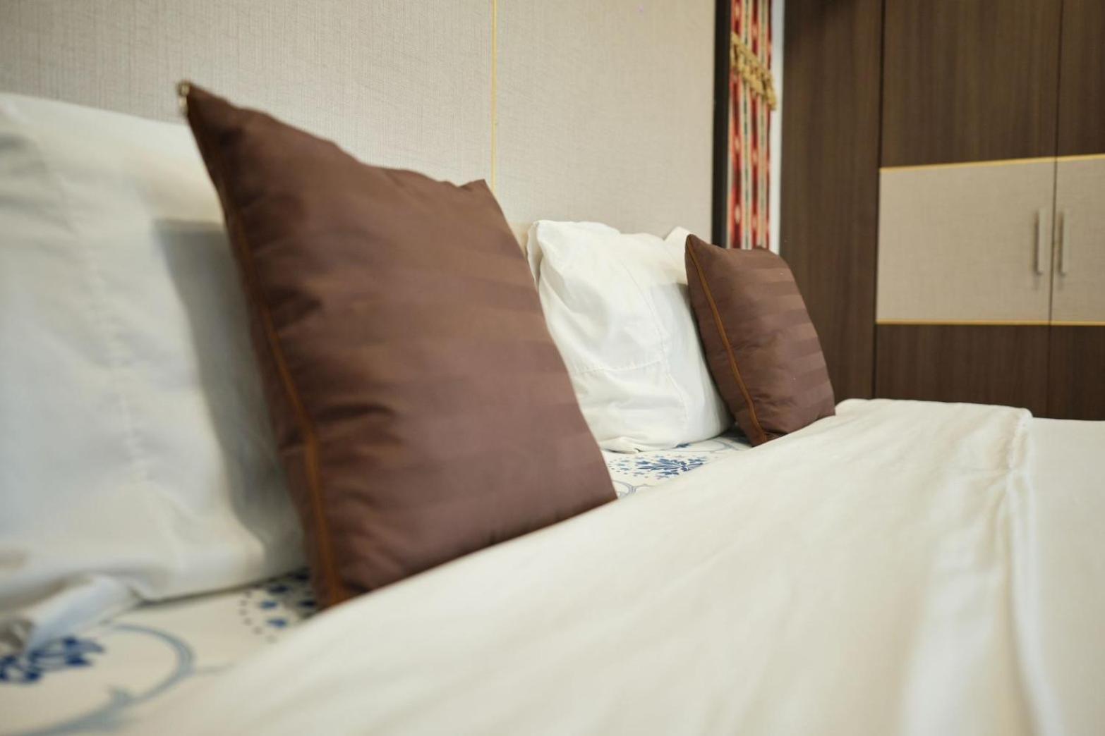 Chorlada Lanna Hotel Чиангмай Экстерьер фото